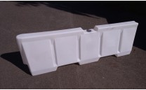 Plastové svodidlo - bílé Plastové svodidlo - bílé