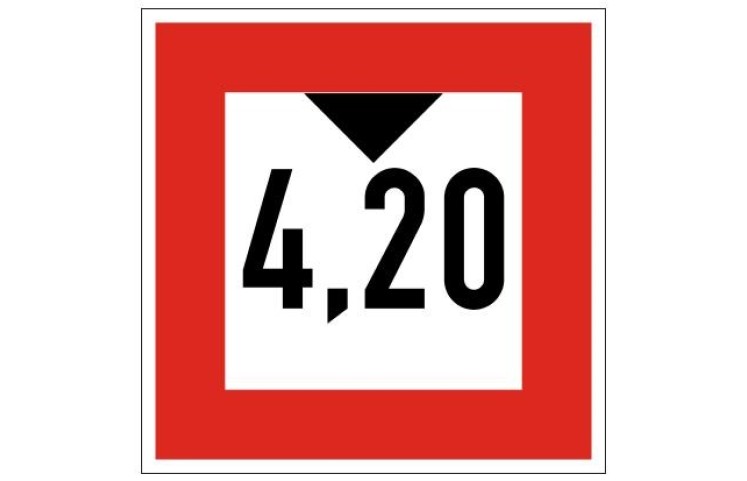 Plavební znak C2 - Průjezdní výška je omezena (pokud je uvedeno číslo, stanoví průjezdní výšku od vodní hladiny v metrech) Plavební znak C2 - Průjezdní výška je omezena (pokud je uvedeno číslo, stanoví průjezdní výšku od vodní hladiny v metrech)