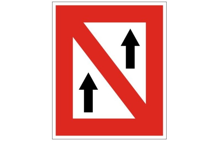 Plavební znak A2 -Zákaz předjíždění