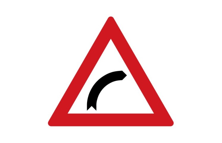 Dopravní značka A1a - Zatáčka vpravo Dopravní značka A1a - Zatáčka vpravo