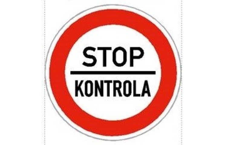 Dopravní značka B27 - Povinnost zastavit vozidlo