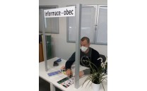 Ochranná přepážka - model s bočními zástěnami